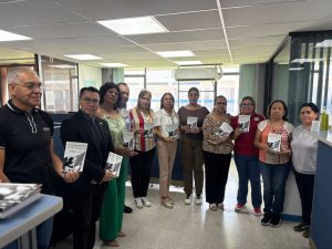 Entrega de Cartillas de los Derechos de las Mujeres